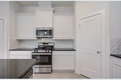 9414 Harvest Bay Court, Missouri City, TX 77459 - Photo 17