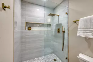2829 Timmons Ln, Houston, TX 77027 - Photo 21