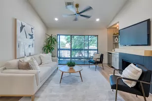 2829 Timmons Ln, Houston, TX 77027 - Photo 5