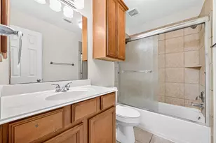 14242 Ashmore Reef Ct, Sugar Land, TX 77498 - Photo 33