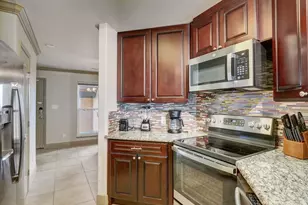 9520 Seawall Blvd, Galveston, TX 77554 - Photo 9