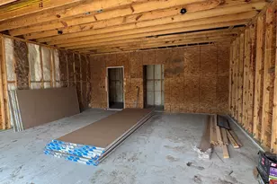 1211 S 14th St, Nederland, TX 77627 - Photo 5