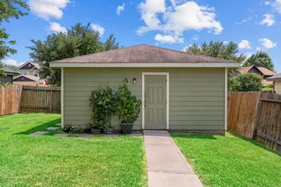10884 S Lake Mist Lane, Willis, TX 77318 - Photo 27