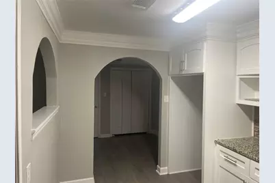 5959 Southgood Street, Houston, TX 77033 - Photo 5