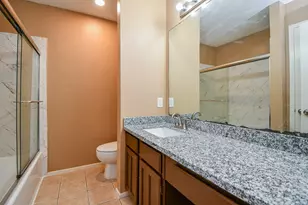 12011 Monument Valley Dr, Houston, TX 77067 - Photo 11