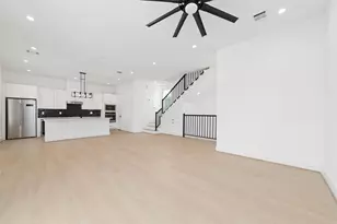 2308 Reinerman St, Houston, TX 77007 - Photo 5