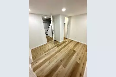 32 Farrell Street #C, Houston, TX 77022 - Photo 9