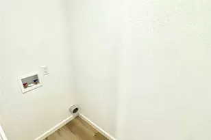 32 Farrell St, Houston, TX 77022 - Photo 5