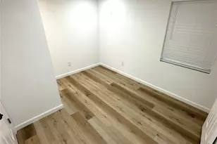 32 Farrell St, Houston, TX 77022 - Photo 11