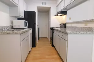 12660 Ashford Point Dr, Houston, TX 77082 - Photo 7