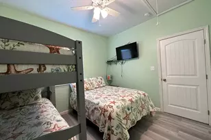 124 Howard Ave, Surfside Beach, TX 77541 - Photo 27