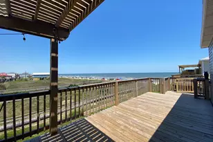 124 Howard Ave, Surfside Beach, TX 77541 - Photo 9