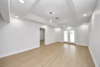 5455 N Crooked Creek Drive, Houston, TX 77017 - Photo 17