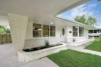 5455 N Crooked Creek Drive, Houston, TX 77017 - Photo 5