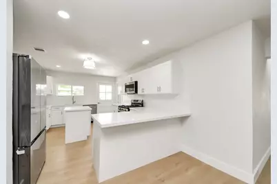 5455 N Crooked Creek Drive, Houston, TX 77017 - Photo 13