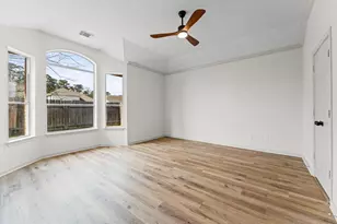 21823 Hannover Village Dr, Spring, TX 77388 - Photo 13