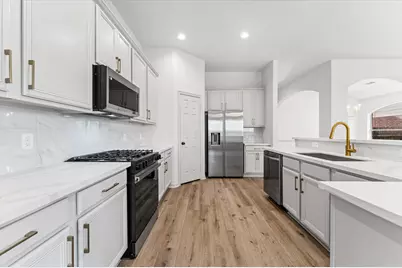 21823 Hannover Village Drive, Spring, TX 77388 - Photo 11