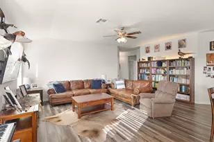 5244 Montague Loop, Bryan, TX 77807 - Photo 9