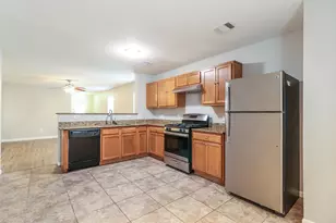 21610 Forestlight Ct, Humble, TX 77338 - Photo 9