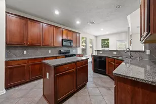 15214 Sky Brook Ln, Houston, TX 77044 - Photo 15