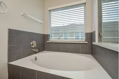 16021 Summerville Lake Drive, Tomball, TX 77377 - Photo 23