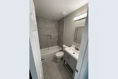 3211 Retta Street, Houston, TX 77026 - Photo 5