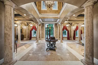 11095 Memorial Drive, Houston, TX 77024 - Photo 5