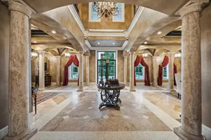 11095 Memorial Dr, Houston, TX 77024 - Photo 5