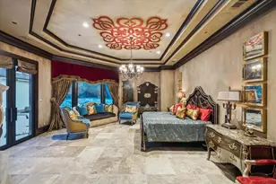 11095 Memorial Dr, Houston, TX 77024 - Photo 15