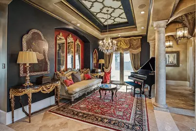 11095 Memorial Drive, Houston, TX 77024 - Photo 7