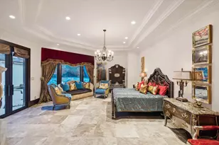 11095 Memorial Dr, Houston, TX 77024 - Photo 15