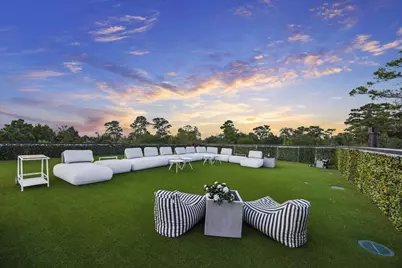 11095 Memorial Drive, Houston, TX 77024 - Photo 43