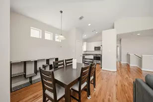 11516 Main Maple Dr, Houston, TX 77025 - Photo 9