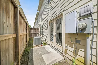 11516 Main Maple Drive, Houston, TX 77025 - Photo 29