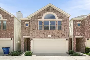 11516 Main Maple Dr, Houston, TX 77025 - Photo 1