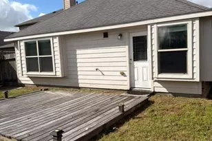 5211 Lagoon Ct, Bacliff, TX 77518 - Photo 11