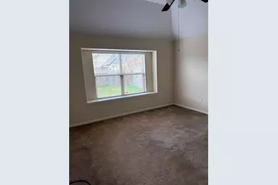 5211 Lagoon Court, Bacliff, TX 77518 - Photo 3