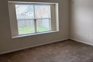 5211 Lagoon Ct, Bacliff, TX 77518 - Photo 3