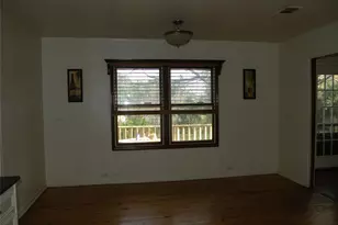 1015 Pear Dr, Huntsville, TX 77320 - Photo 7