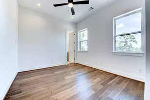 7120 Gary St, Houston, TX 77055 - Photo 31