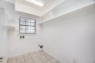 5200 N Main St, Vidor, TX 77662 - Photo 17
