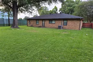 638 Cherry Valley Dr, Huffman, TX 77336 - Photo 3