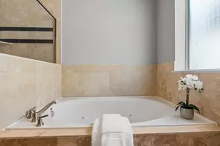 2316 Beall St, Houston, TX 77008 - Photo 11