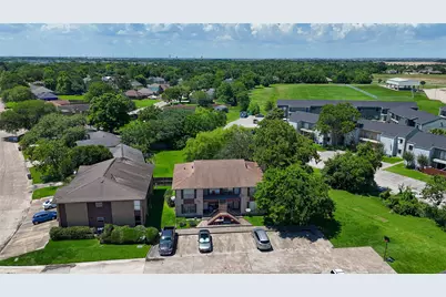 4021 Briar Hollow Drive, Dickinson, TX 77539 - Photo 37