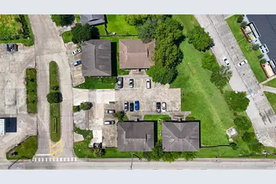 4021 Briar Hollow Drive, Dickinson, TX 77539 - Photo 25