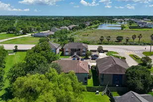 4021 Briar Hollow Dr, Dickinson, TX 77539 - Photo 35