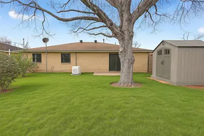 11807 S Ridgewood Circle, Houston, TX 77071 - Photo 15