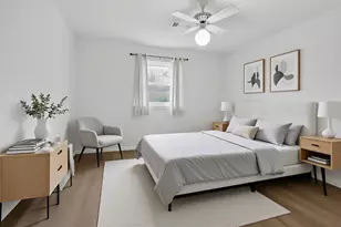 11807 S Ridgewood Cir, Houston, TX 77071 - Photo 9