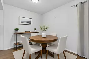 11807 S Ridgewood Cir, Houston, TX 77071 - Photo 7