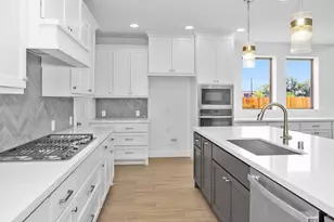 25011 Grassdale Ln, Katy, TX 77493 - Photo 5